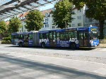 Wg.730 vom Typ MB O405N2 auf der Linie 21 zum Citti Park, Wg.327 vom Typ MB O405GN2 mit Werbung fr das ABO Ticket auf Sonderfahrt, Wg.365 vom Typ MB Citaro G auf der Linie 7 zum Bauernweg und Wg.352 vom Typ MB Citaro G mit Werbung fr H.F. vom Melle auf der Linie 15 nach Vorderer Kamp am Zob Lbeck.